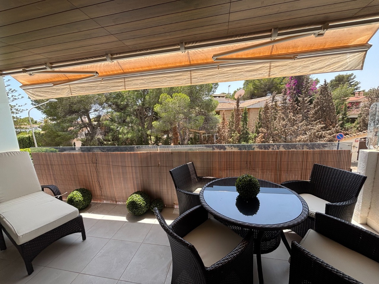 7067-apartment-for-sale-in-cabo-roig-3614113-large Apartment in Cabo Roig, Alicante