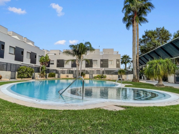Town House for sale in Pilar de La Horadada