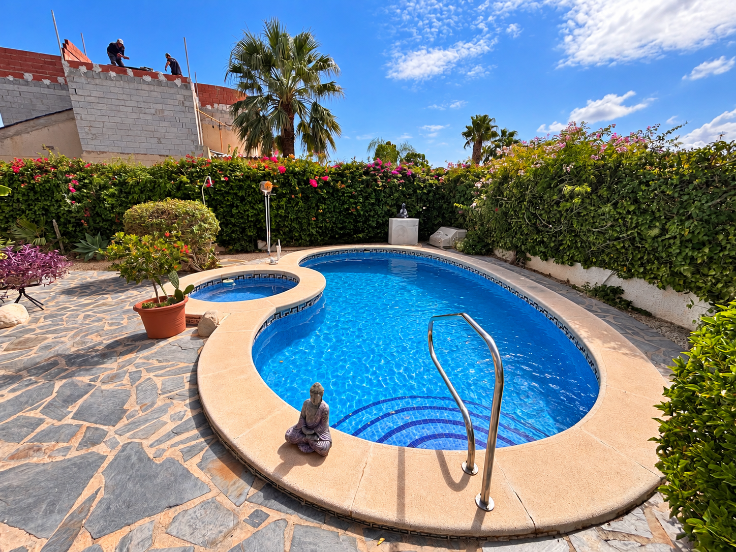 BC417.ChatGPT_Image_Sep_10__2026_at_05_13_17_PM Alicante – Sunrise Dream Properties