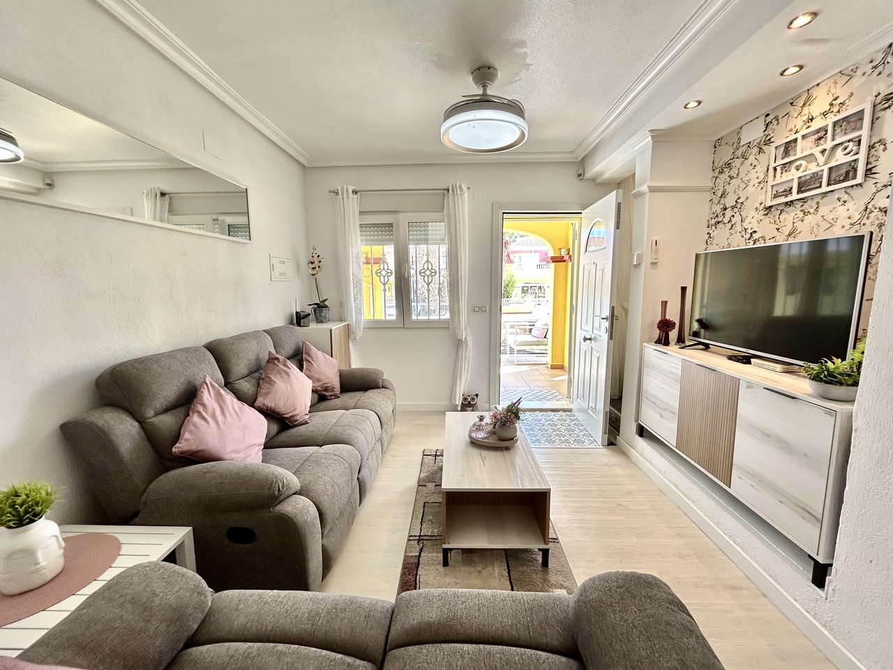 IMG_2336_xlarge Town House in Cabo Roig, Alicante