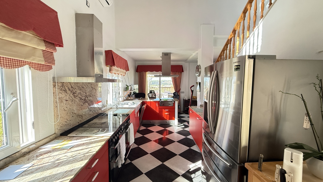 IMG_4575_xlarge Villa in Villamartin, Alicante