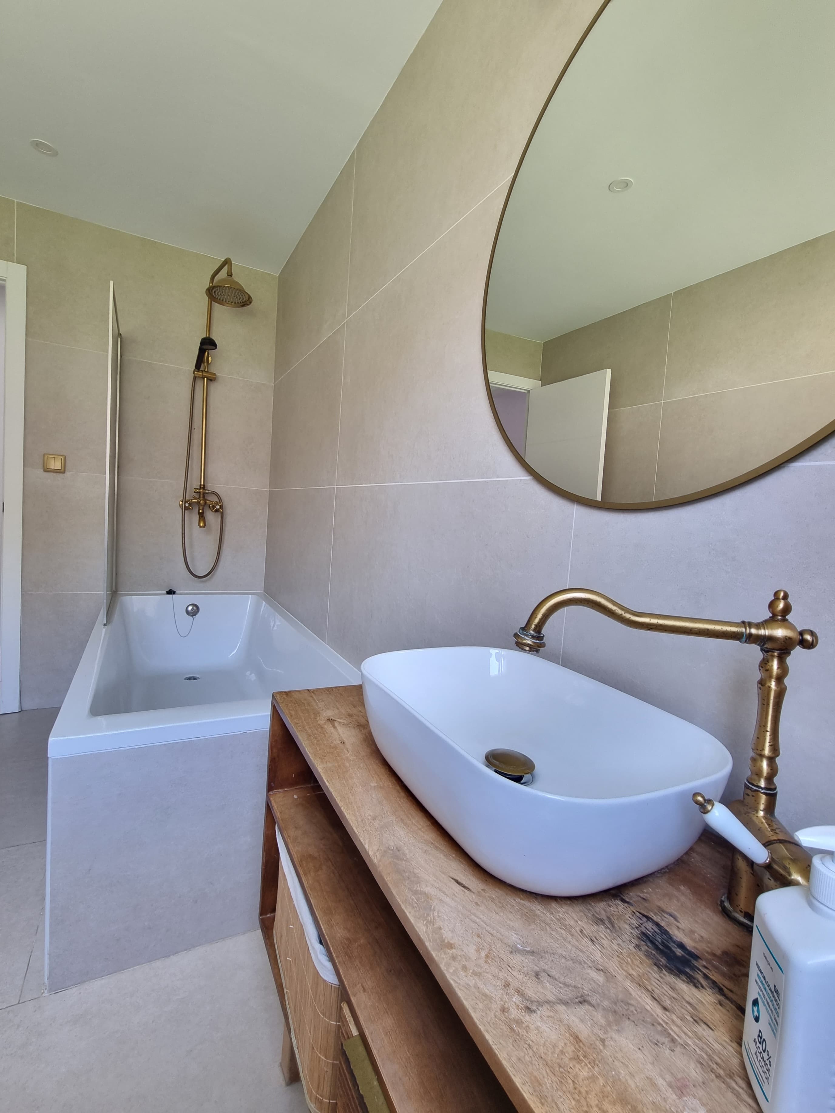 WhatsApp Image 2026-09-07 at 20.19.17 (1) Exceptional 6-Bedroom Detached Villa with Private Pool & Large Plot in Villamartín