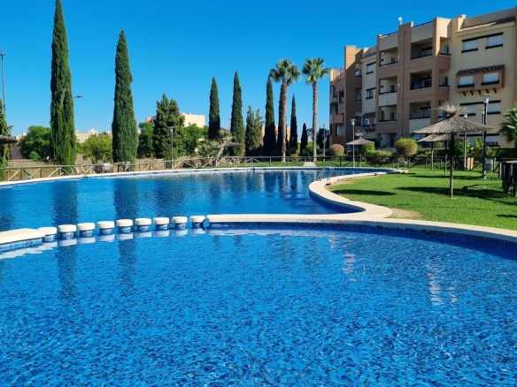 Spacious 3-Bedroom Ground-Floor Apartment United Golf Resort