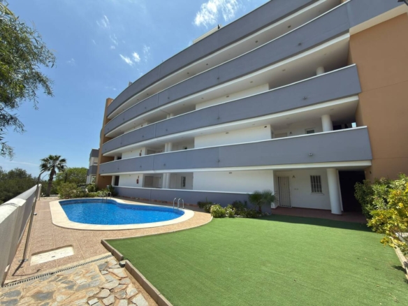 Apartment for sale in Villamartin