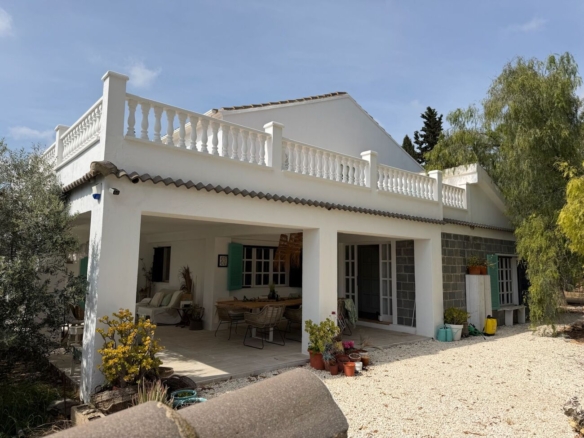 Finca for sale in Gea Y Truyols