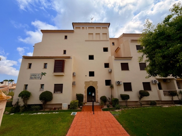 Penthouse for sale in Orihuela Costa