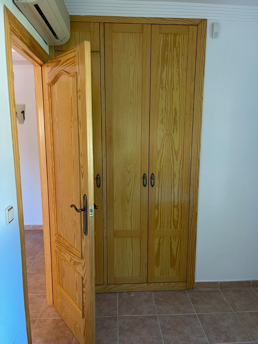 o_1k0umll611ua51kqi1lfb1kib1ncu28 Town House in Orihuela Costa, Alicante