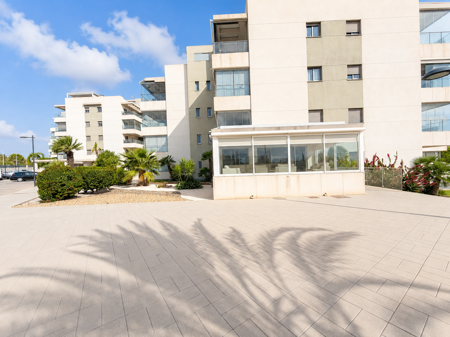 o_1k1ubv3jo10gonur10421hbv6rs2j Alicante – Sunrise Dream Properties