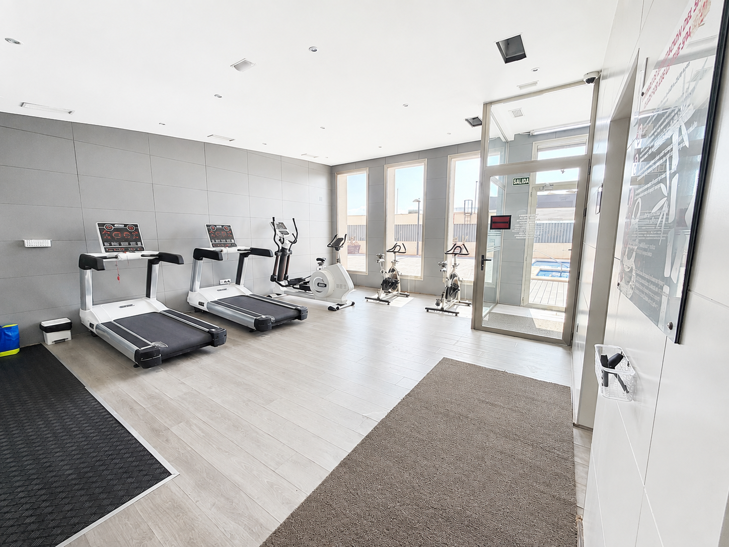o_1k1ubv3jouis95418261jkt7lo2g Apartment in Los Dolses, Alicante