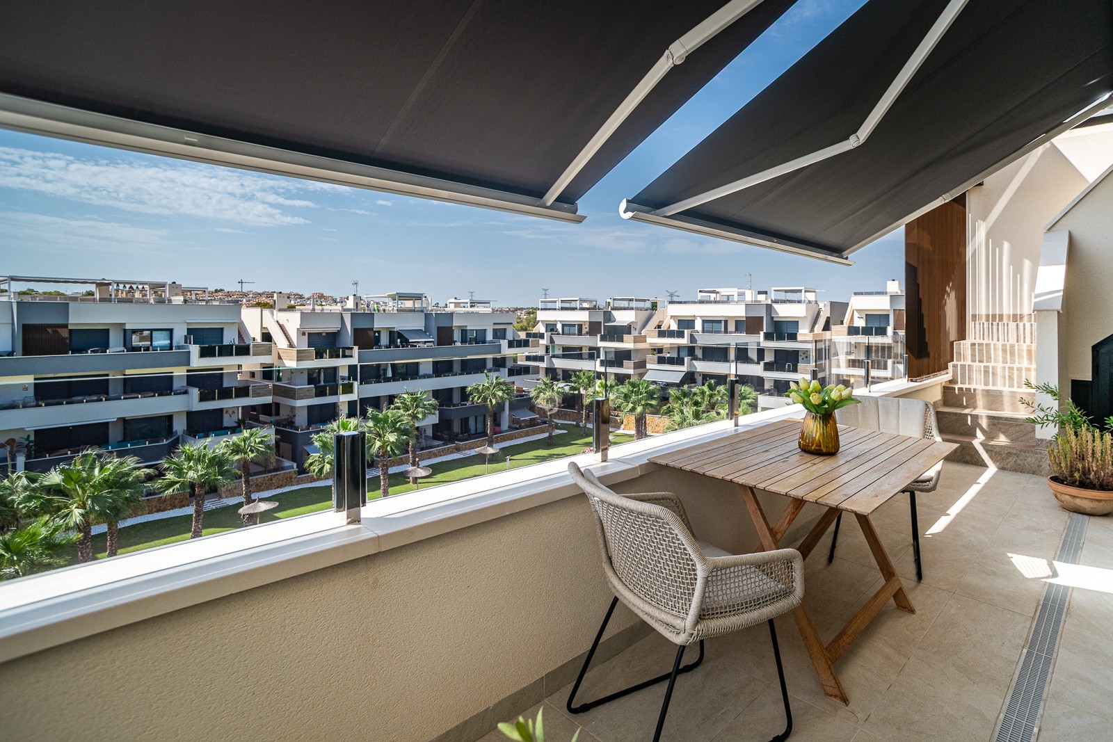 o_1k22sb0p910s213651c6e1hhdjpq3f Penthouse in Orihuela Costa, Alicante