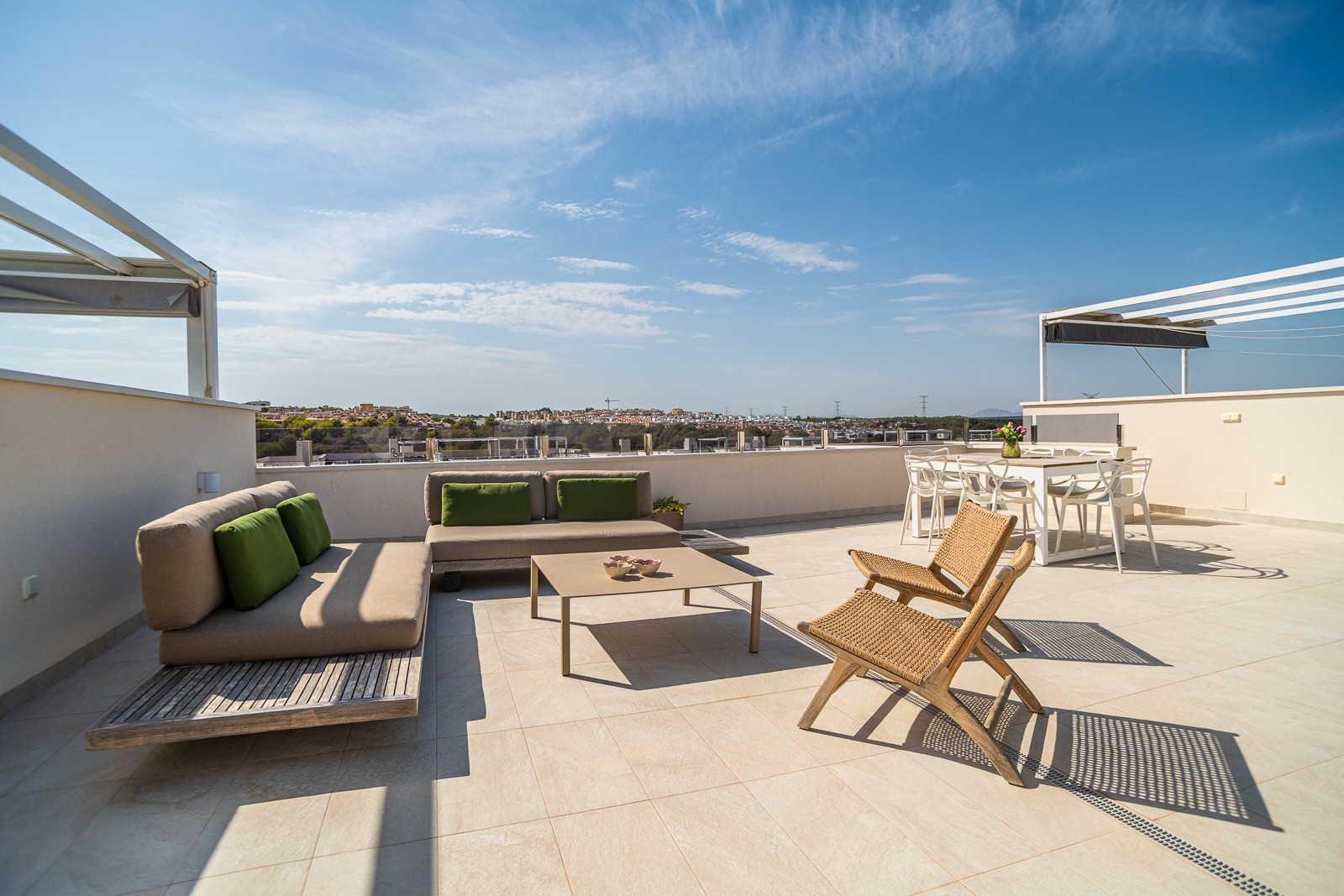 o_1k22sb0p91mui1e3abbpu6k14d43l Penthouse in Orihuela Costa, Alicante