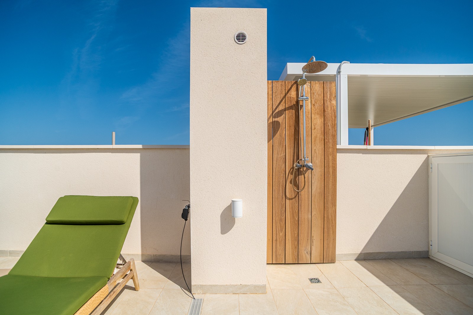 o_1k22sb0p9gvqgr6ei9npr52s3j Penthouse in Orihuela Costa, Alicante