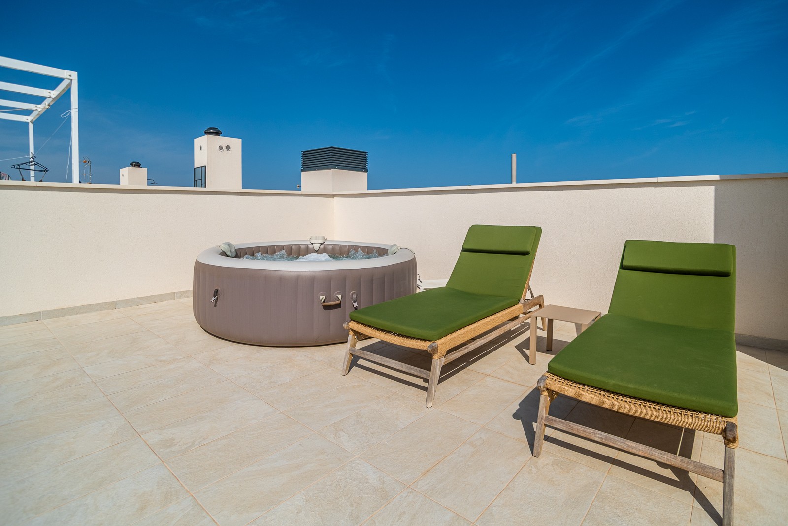 o_1k22sb0p9l1mtese801pag1583o Penthouse in Orihuela Costa, Alicante
