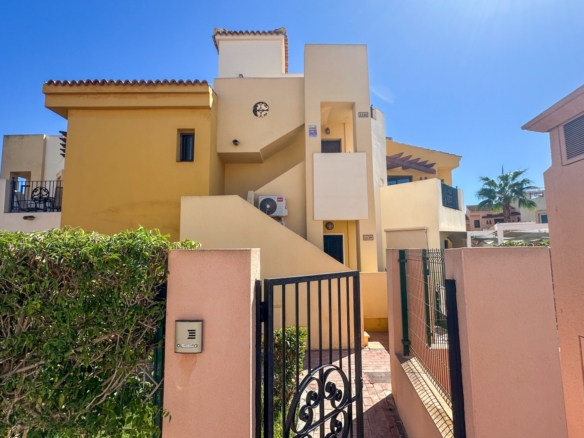 Bungalow for sale in Orihuela Costa