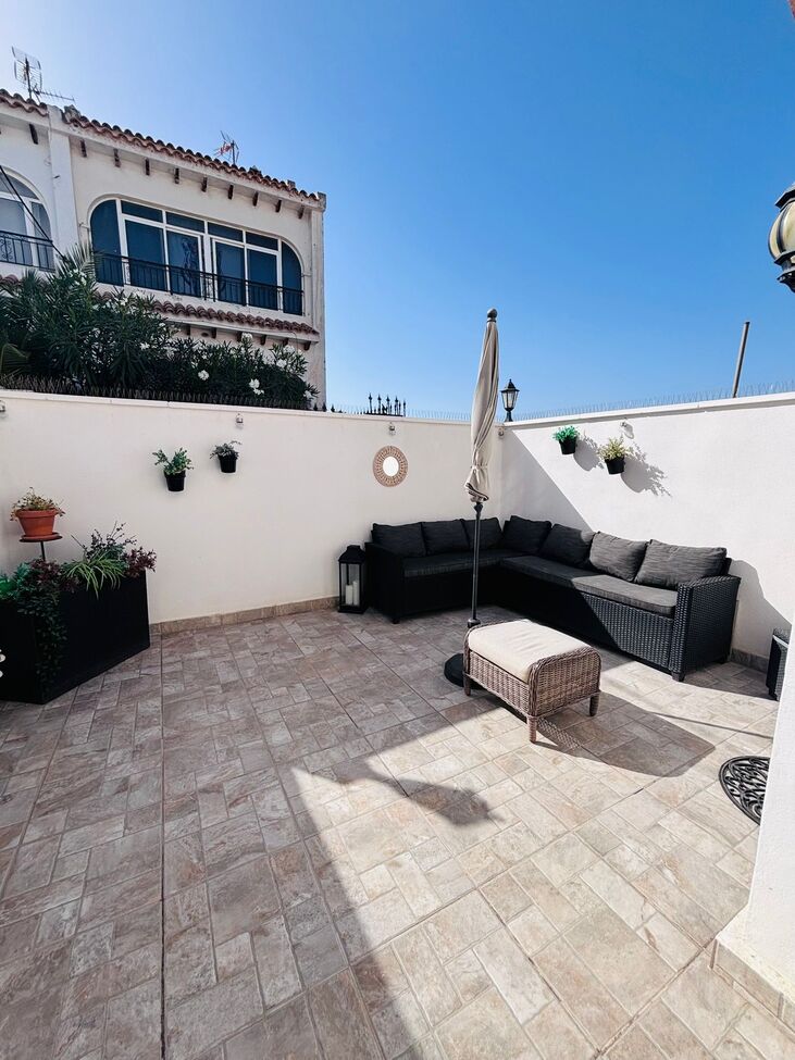 town-house-villamartin-spsdx240-30 Town House in Villamartin, Alicante