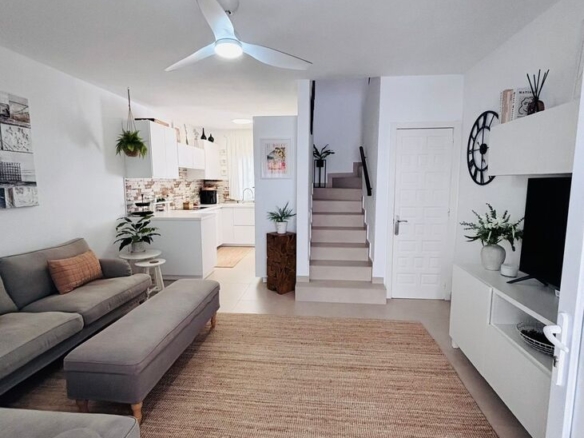 Town House for sale in Villamartin