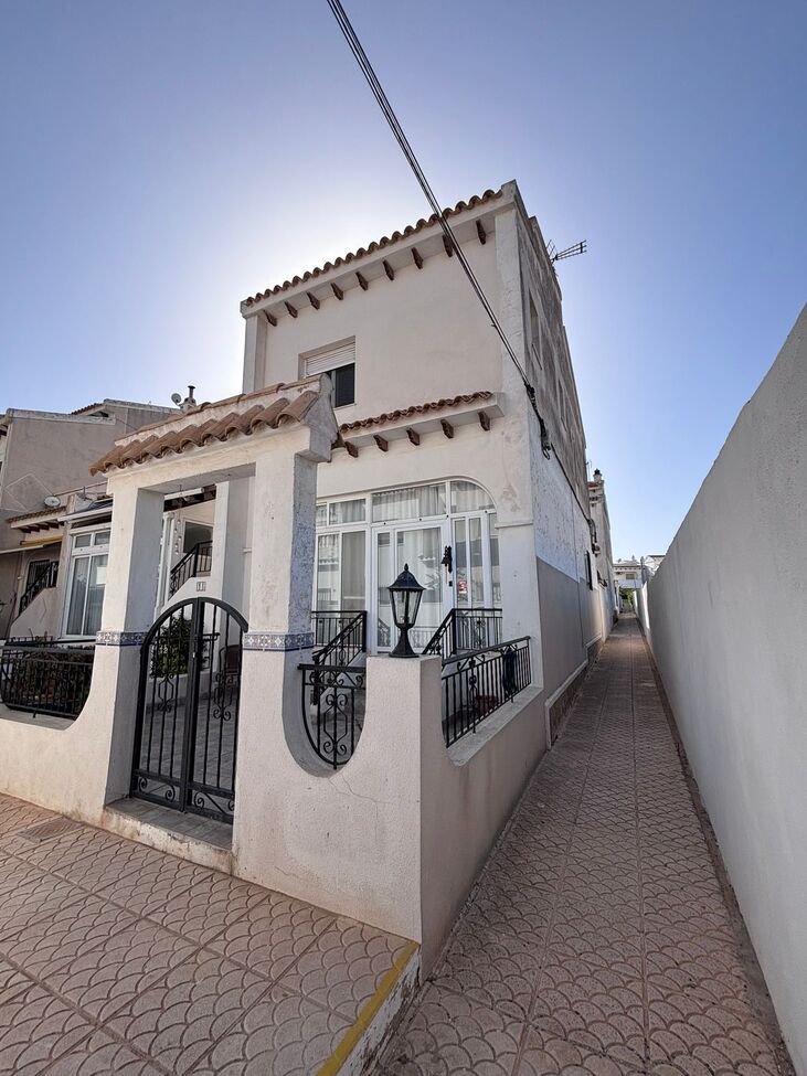 town-house-villamartin-spsdx240-8.jpg Town House for sale in Villamartin