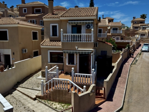 Villa for sale in Orihuela Costa