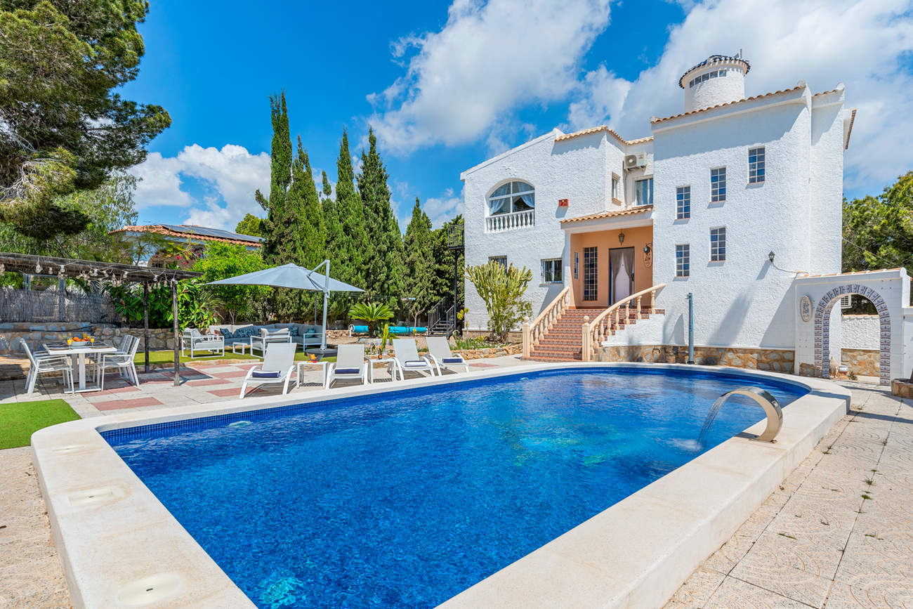 villa-pinar-de-campoverde-yc9101-3 Villa in Pinar de Campoverde, Alicante