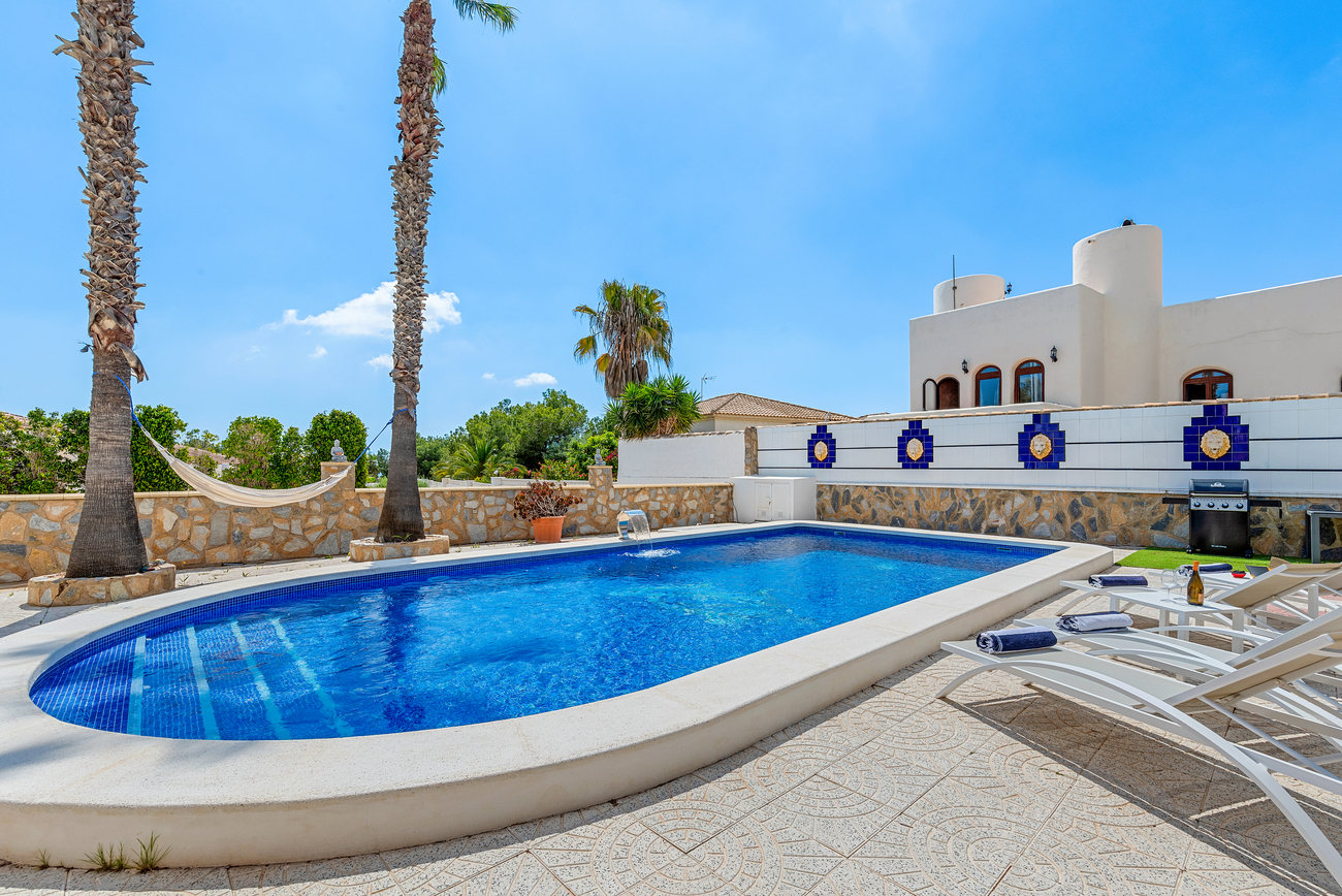 villa-pinar-de-campoverde-yc9101-50 Villa in Pinar de Campoverde, Alicante